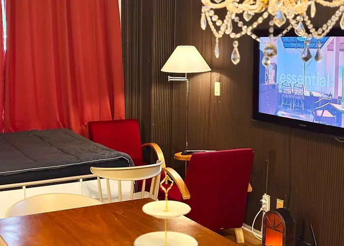 Gangnam 1min-cozy Studio-netflix-silver910 Apartment Seoul